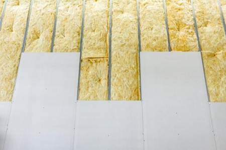 Isolation phonique ou thermique des murs int&eacute;rieurs, quelle m&eacute;thode privil&eacute;gier &agrave; Mainvilliers